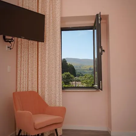 Casa Da Mela بيت للعطل *